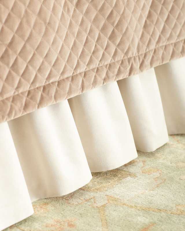 Cantori Velvet Bed Skirt,